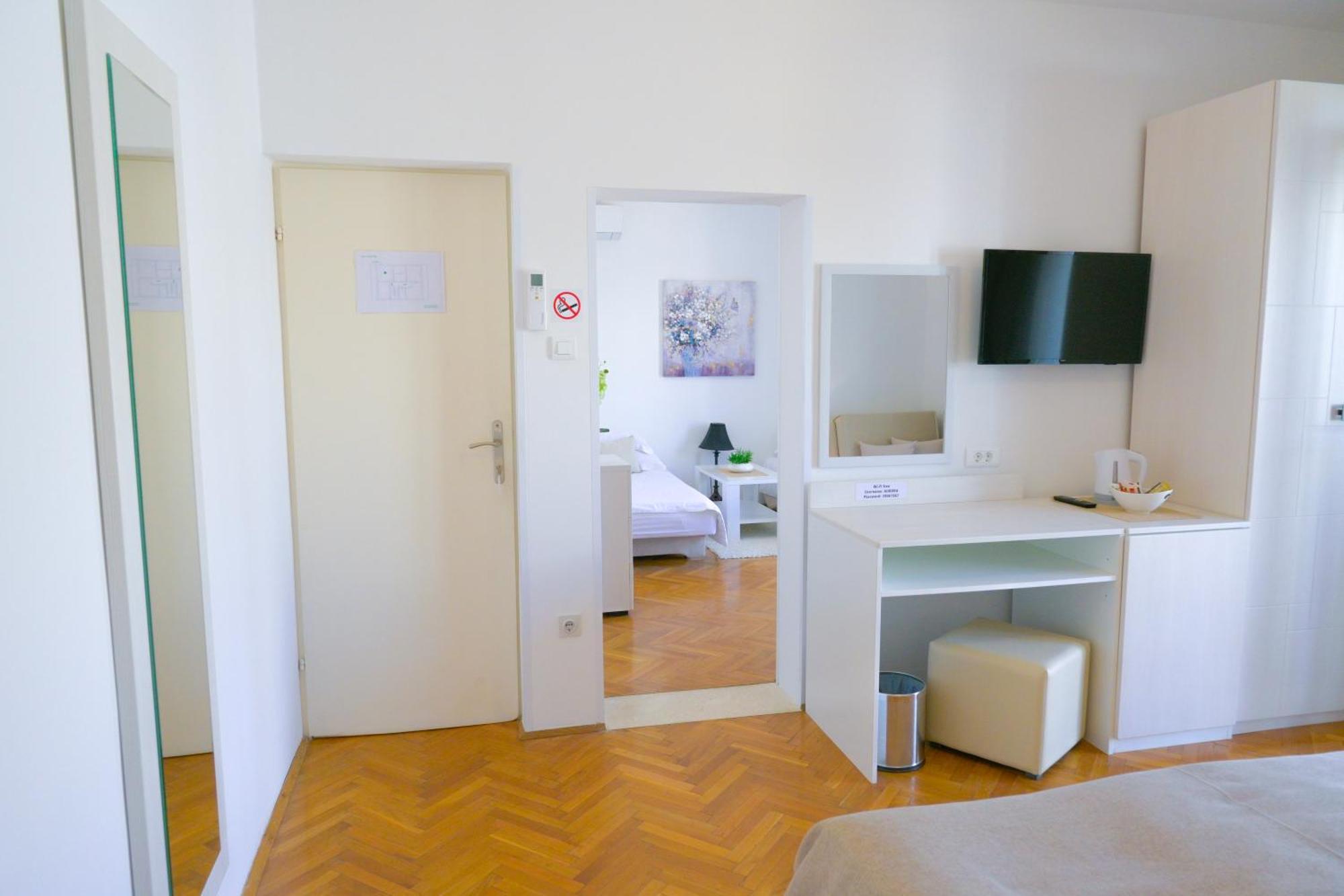 B&B Aurora Єлса Екстер'єр фото